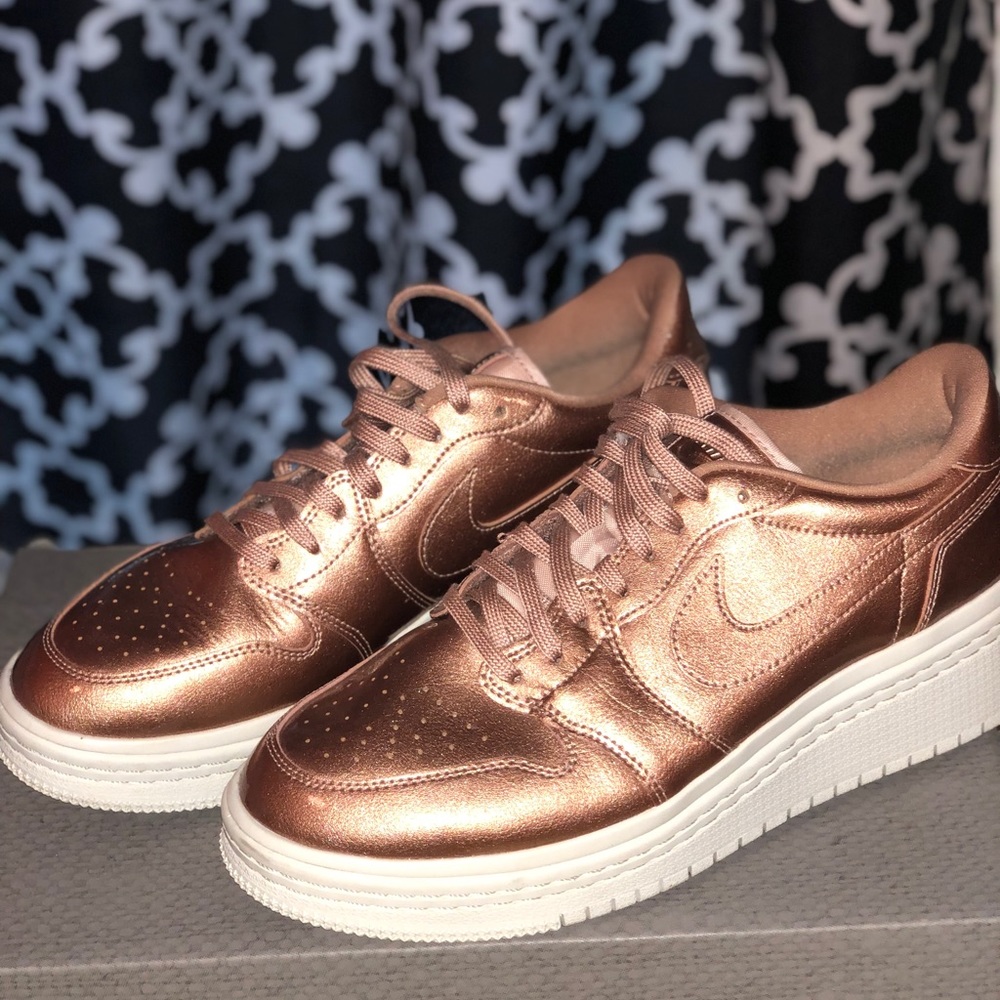 Nike Air Force 1